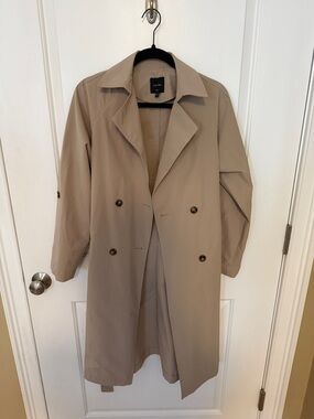 Love Tree Beige Trench Coat
